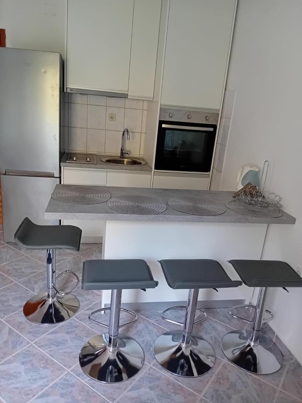 Mirce Apartment Novakovic מראה חיצוני תמונה